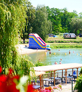 Baignade, hébergement insolite en Alsace